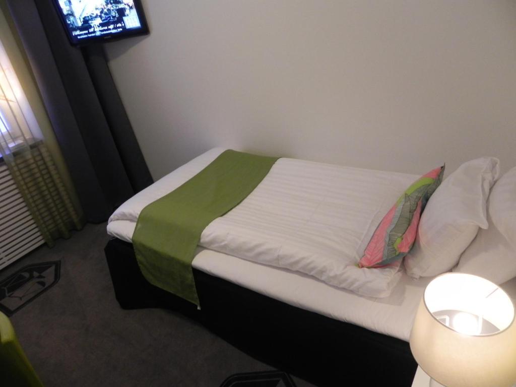 Hotell Tinget Sala Room photo