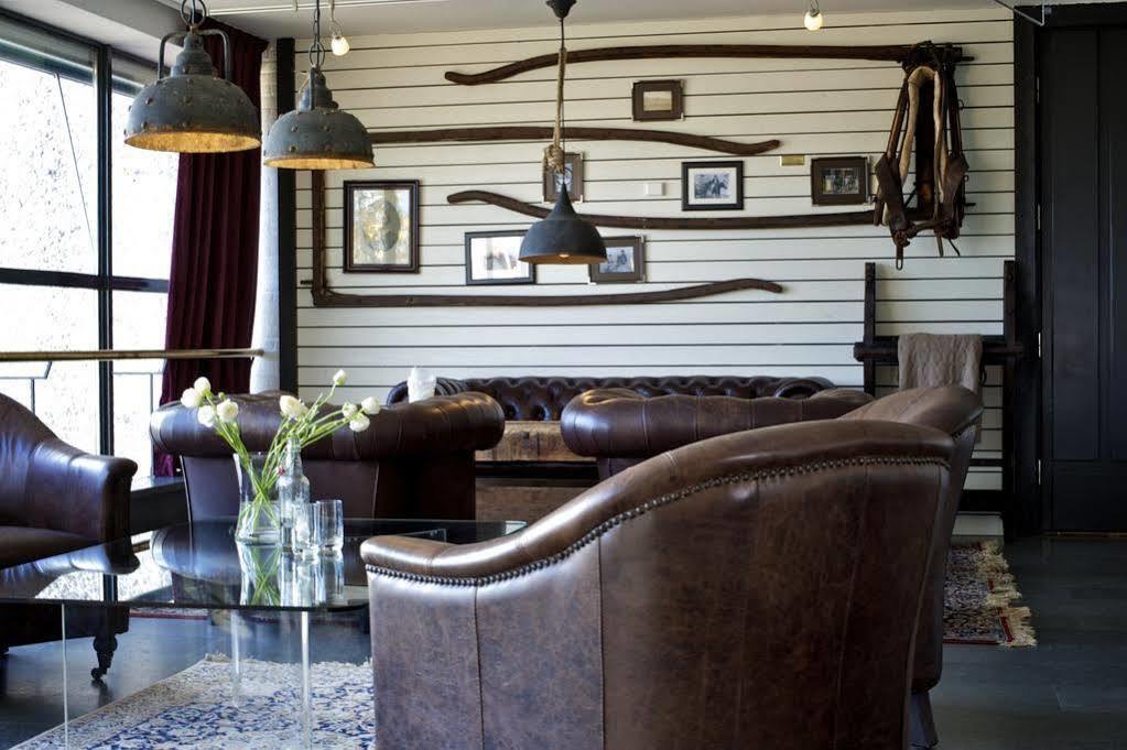 Hotell Tinget Sala Exterior photo